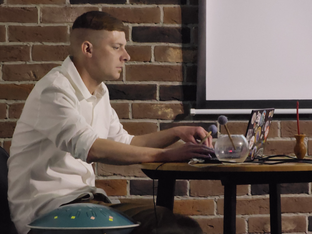 Космический электронный звук ждет черноголовцев сегодня в арт-пространстве «Восход»