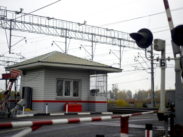 В Луховицах из-за ремонта на два дня ограничат движение по переезду через железную дорогу