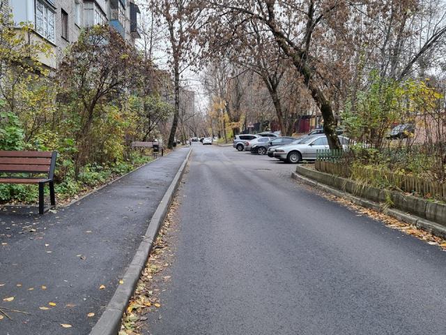 В Дзержинском за 2025 год отремонтировали более трех км дорог