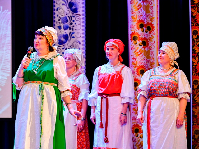 Подмосковные пенсионеры показали, что общего у них с татарскими костюмами