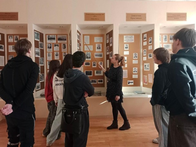 Кинолента памяти для поколения Z: зачем студентам в Шатуре показывают документальные фильмы о войне