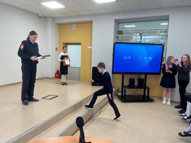 Во Власихе наградили участников конкурса «Моя полиция меня бережёт»