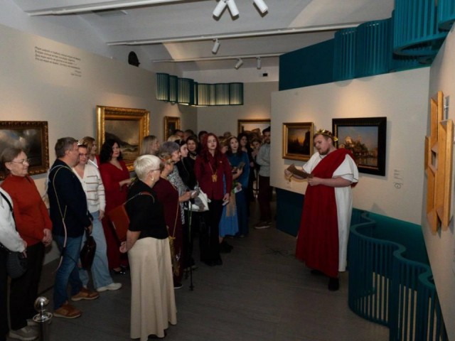 «Ночь искусств»: в Каретном сарае представила известные произведения в новом свете