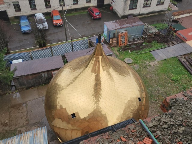 Позолоченный купол станет архитектурным акцентом нового храма в Лобне