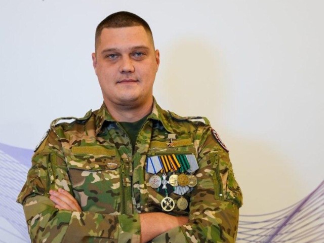 Новые лидеры страны: ветеран СВО из Люберец стал участником всероссийского семинара «Твой Герой»