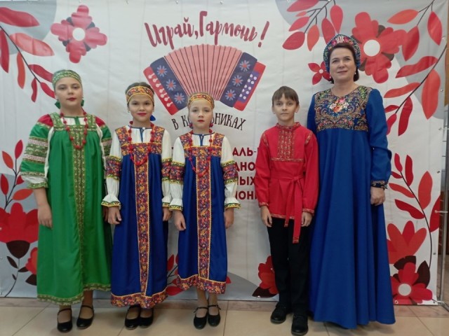 Россыпь наград завоевали вокалисты из Воскресенска