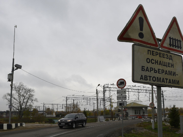 В Яхроме до 11 ноября ограничат движение через железнодорожные переезды из-за ремонта