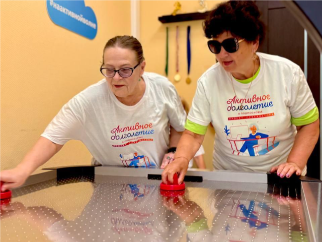 Второе дыхание: клуб «Активное долголетие» в Озерах обновил оборудование при поддержке депутата