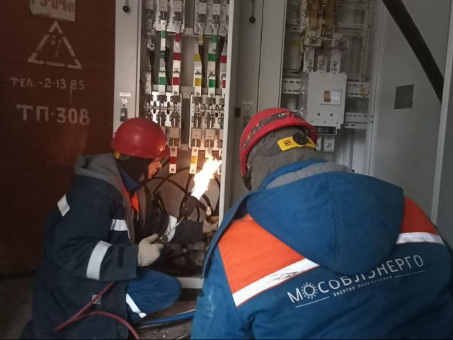 «Мособлэнерго» в ударе: в Раменском округе перевыполнили план по капремонту электросетей