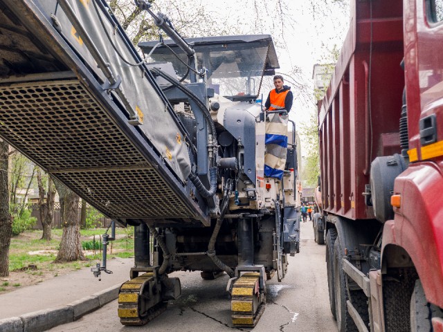 Дорогу в Синьково подсыпали щебнем