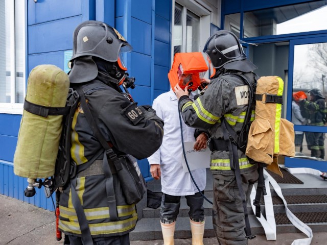 Когда рыба «горит» понарошку: как в Ногинске прошли пожарные тренировки на производстве