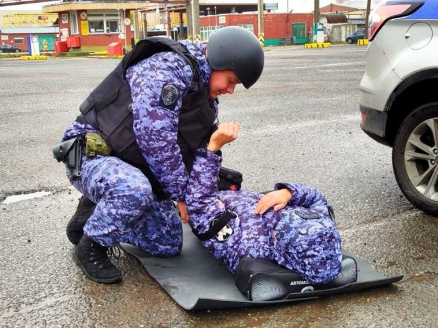 Взрывные учения: что делали росгвардейцы, чтобы не допустить ЧП с опасным грузом