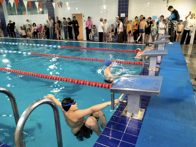 Маленькие герои большого заплыва: как прошли соревнования в Щелкове