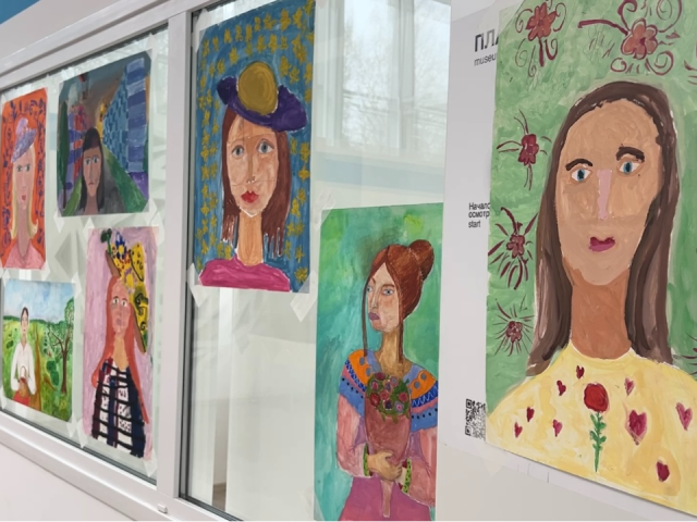 Во Дворце культуры «Исток» откроется выставка детских рисунков ко Дню матери