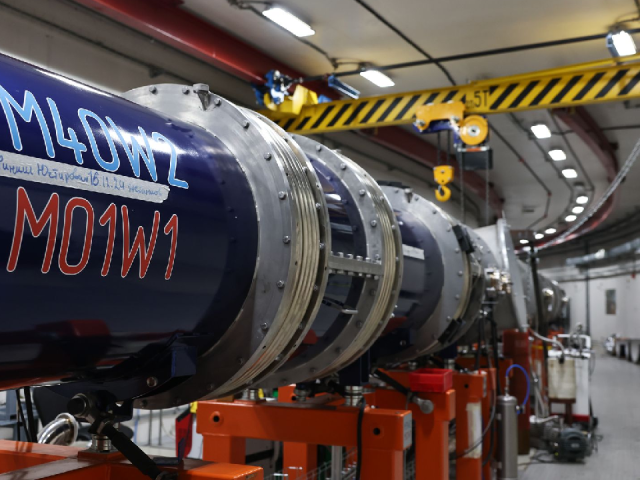 Вернуться в прошлое: ученые создали «мозг» для суперколлайдера NICA