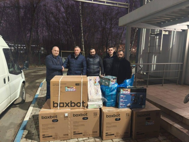 Сто коробок для фронта: как обычные люберчане спасают бойцов СВО генераторами