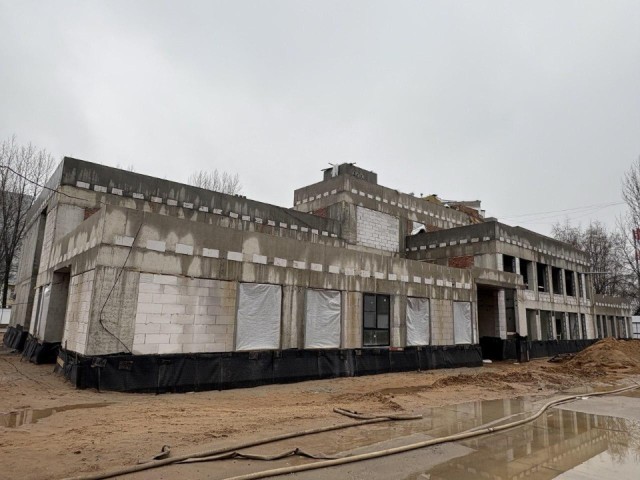 «Сетевой» детский сад: в Реутове к новому зданию на 180 мест ведут водопровод, канализацию и электричество