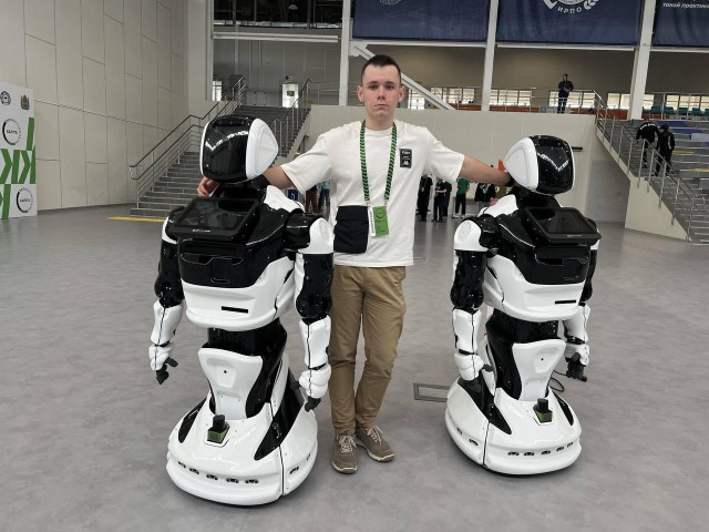 Код, нервы, победа: как студент из Ступина готовится покорять национальный чемпионат «Абилимпикс»