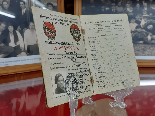 Почему Октябрьскую революцию празднуют в ноябре