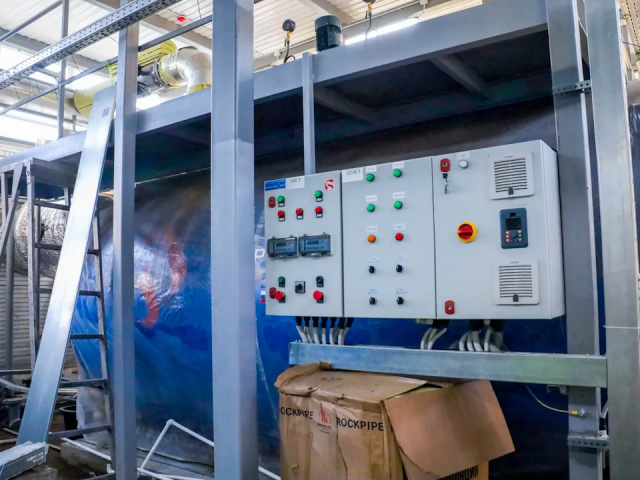 Отопление в высотках на Московской вернут в норму в 14 часов