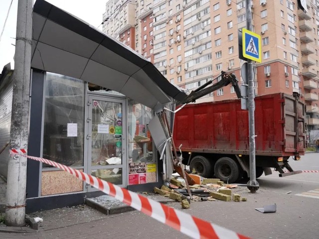 Незаконное размещение: очередной торговый павильон снесли в Котельниках