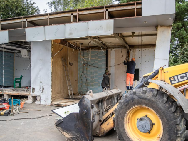 Неожиданный улов: в Одинцове разоблачили и снесли киоск с поддельными сигаретами и энергетиками