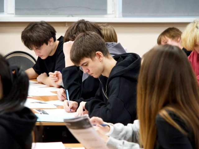 Знать свои корни: как в Подольске прошел «Большой этнографический диктант»