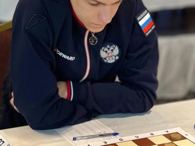 Щелковский спортсмен стал чемпионом мира по шашкам