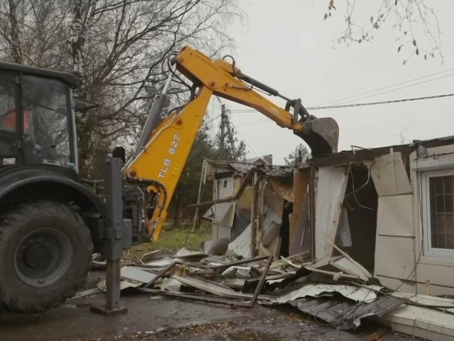 Без документов и с нарушениями: почему снесли павильоны на улицах Истры