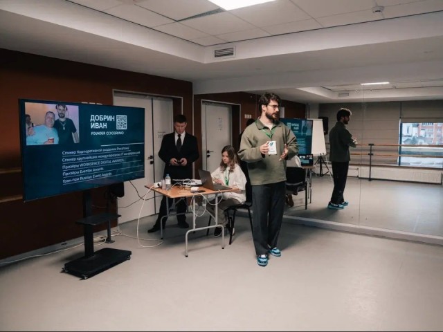 ИИ на уроке: станет ли нейросеть помощником учителя, обсудили на конференции в Домодедове