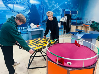 «Билет в будущее» отвез старшеклассников в IT-реальность