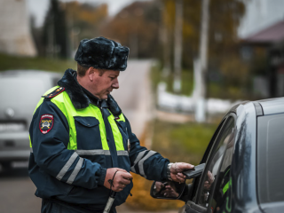 Автоинспекторы Зарайска вышли на пешеходные переходы