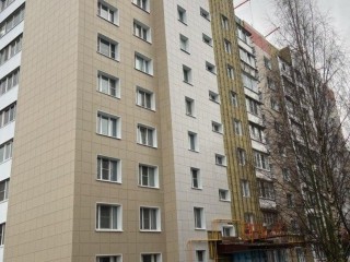 Чтобы не мерзнуть зимой: когда жильцы дома на проспекте Красной Армии смогут оценить итоги капремонта и утепления фасада