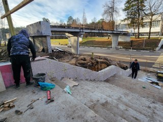Новая лестница в Протвине: стиль и удобство на оживленном маршруте