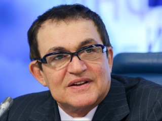 «Просто так совпало»: раскрыта причина продажи Дибровым особняка в Подмосковье