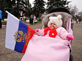 Танцы, чай и «Вкус России»: как Сергиев Посад гуляет на День народного единства