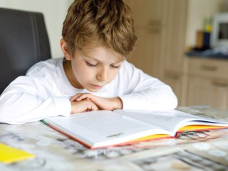 Школьники Ленинского округа могут попасть в «Мир народных сказок»