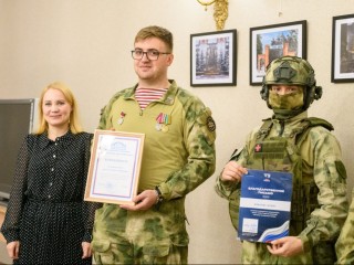 Студенты политехнического колледжа встретились с бойцами СВО