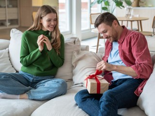 Не просто трусы: какой необычный элемент добавили к мужскому белью в новогодней серии