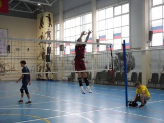 Сыгранность важнее силы: как в Серпухове готовят подмосковных волейболистов к крупному турниру