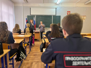 Фрязинские студенты-правоведы изучили работу местной власти