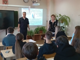 Правоохранители объяснили школьникам, как работает закон в реальной жизни