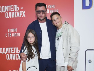 Юмор или тревожный сигнал: дочь Прилучного вызвала споры в Сети на Хэллоуин