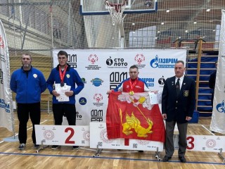 Егорьевец занял первое место на специальной Олимпиаде по пауэрлифтингу