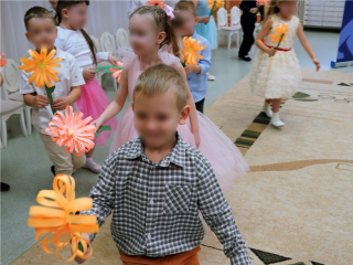 Карлсон помог реутовским малышам разобраться в обязанностях