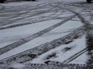 Мокрый снег и гололед пообещали ружанам до вечера 26 ноября