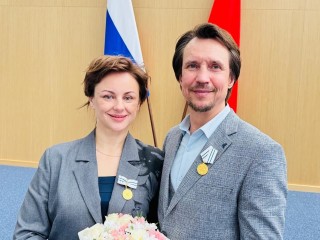 Семейное счастье — это круглосуточно: многодетную семью из Серпухова наградили Орденом «Родительской славы»