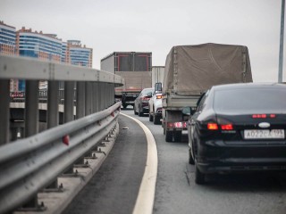 Желтый уровень опасности: водителей предупредили о тумане длительностью 5 часов