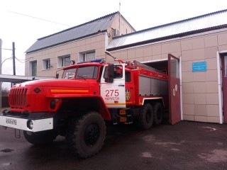 Неподъемная задача: как спасатели выручили медиков в Черустях