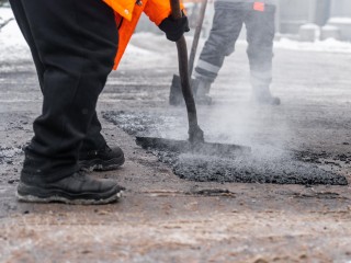 Холодный асфальт против зимы: секреты дорожного ремонта в Воскресенске, о которых вы не знали